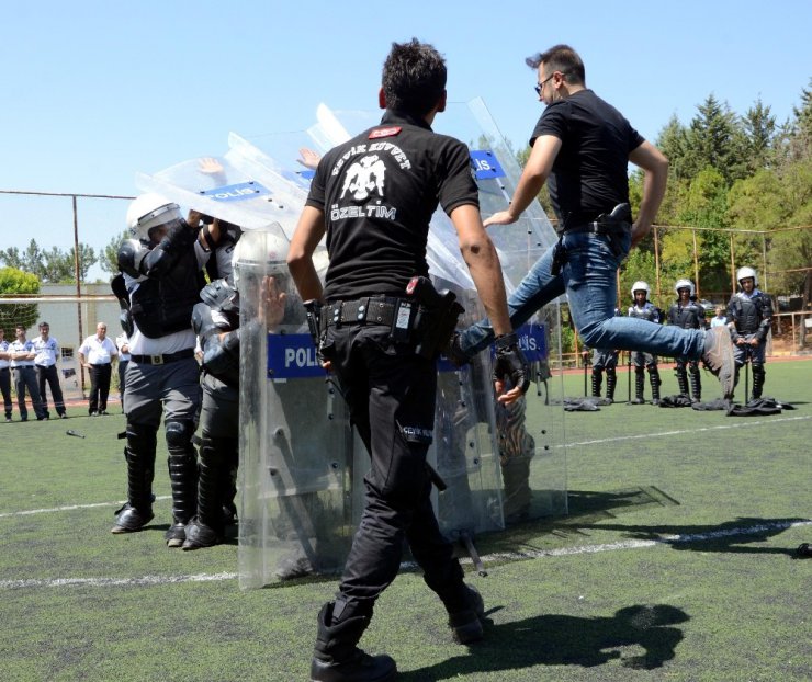 Sporda şiddeti önlemek için Robogüvenlikler geliyor