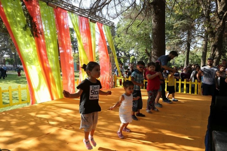 Stantlarda yerel ürünler tanıtıldı