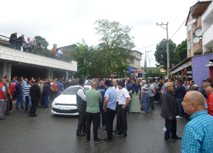 Beykoz’daki kazada ölenler son yolcuğuna uğurlandı