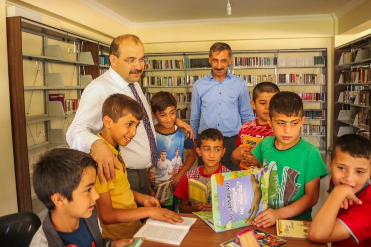 Vali Ustaoğlu’ndan belediye kurslarına ziyaret