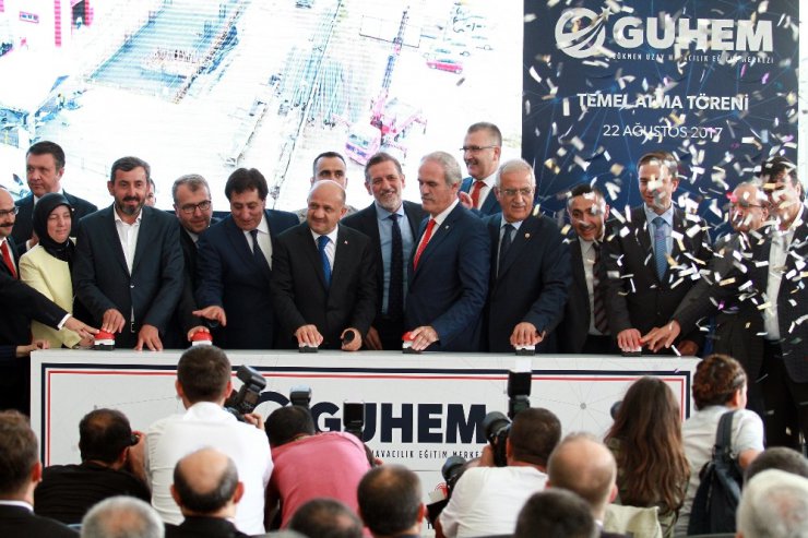Türkiye’nin yeni uzay merkezi ‘GUHEM’de Türk astronotlar yetişecek