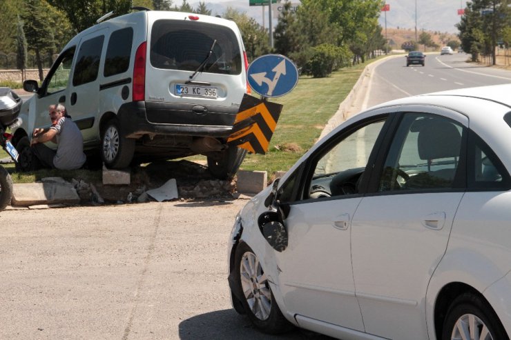 Elazığ’da trafik kazası: 4 Yaralı