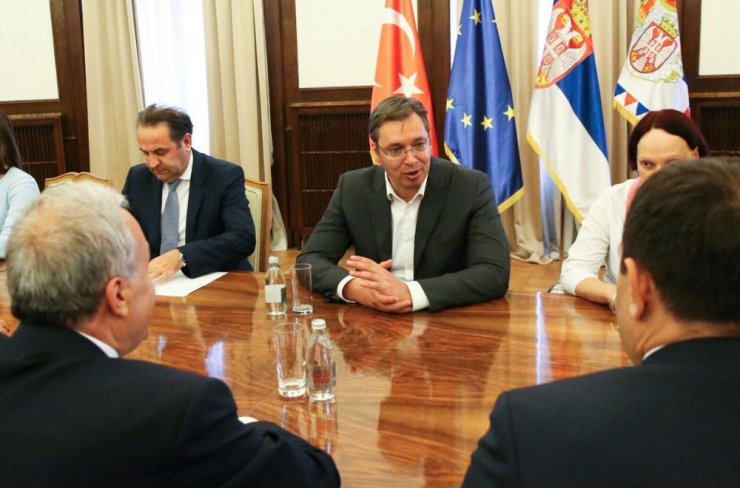 Bakan Fakıbaba, Sırbistan Cumhurbaşkanı Aleksandar Vucic ile görüştü