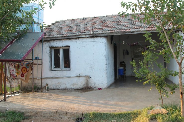 Hatay’da yaşayan engelli kızın tek hayali Acun Ilıcalı ile görüşmek