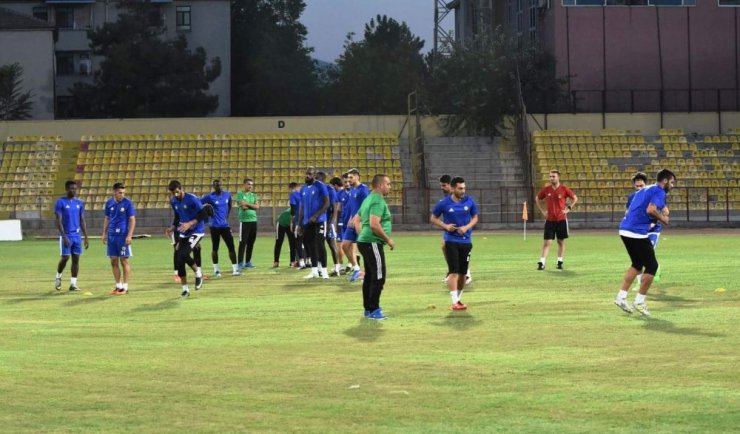 Evkur Yeni Malatyaspor tam kadro çalıştı