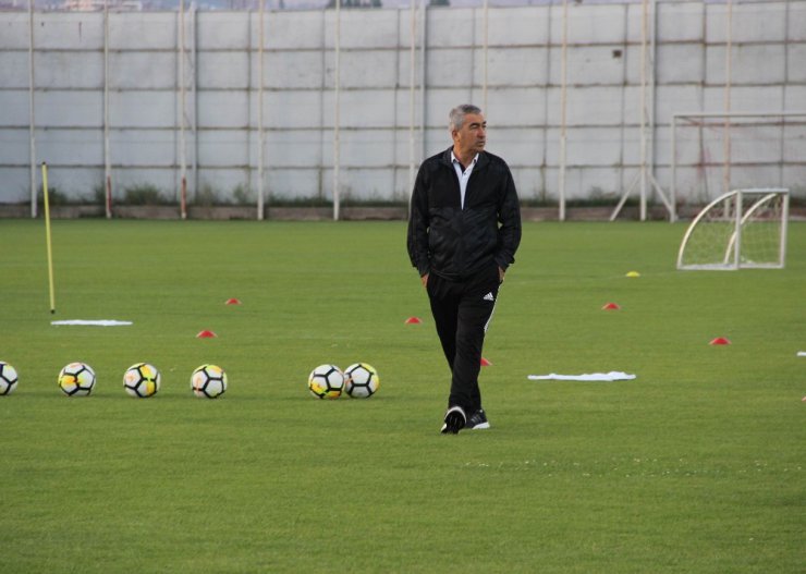 Aybaba: "Galatasaray’ın küçük zaaflarından yararlanacağız"