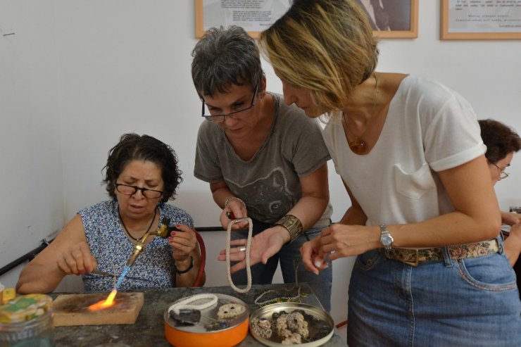 BELMEK’te “yaz dönemi” kursları büyük ilgi gördü