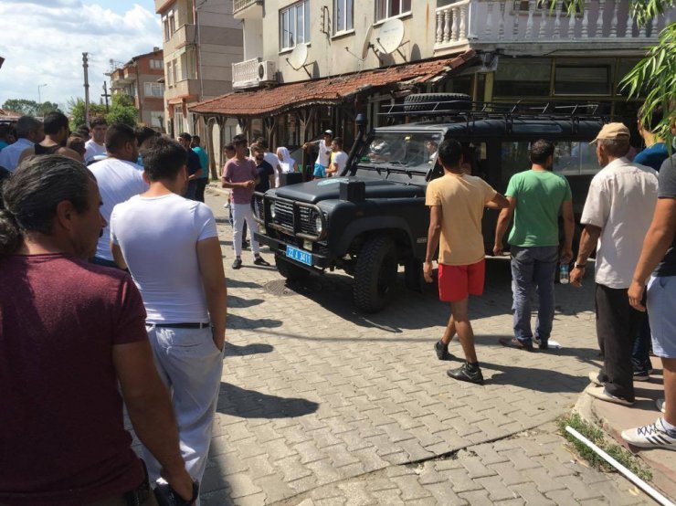 Edirne’de mahalle halkı ayaklandı, özel harekat sokağa indi