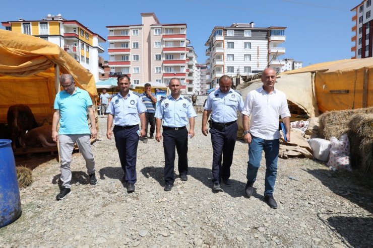 İlkadım’da kurbanlık satış yerleri denetlendi