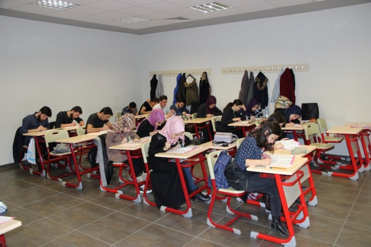 Akademi Lise’de yeni dönem için kayıtlar başladı