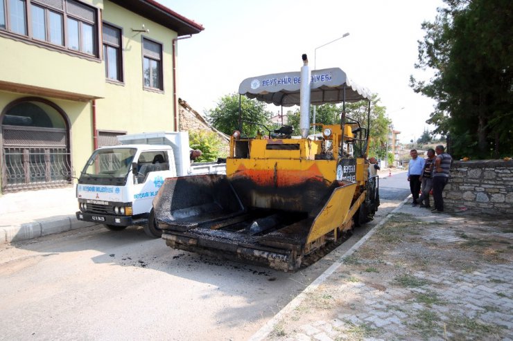 Belediyeye ait iş makinesinden mazot hırsızlığı