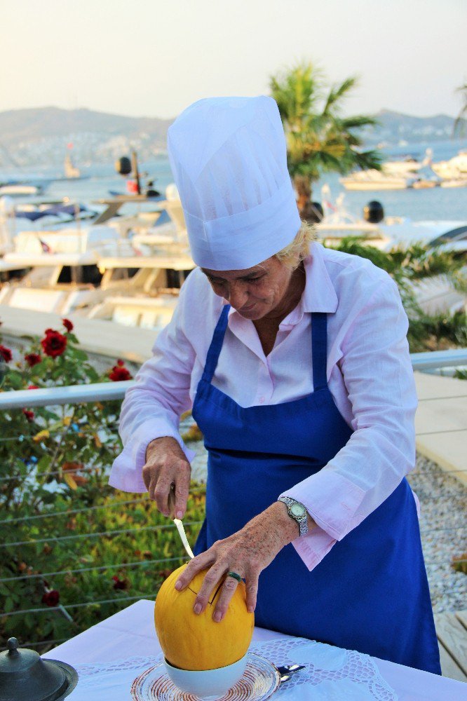 Sultanların en çok sevdiği yemek ’kavun dolması’