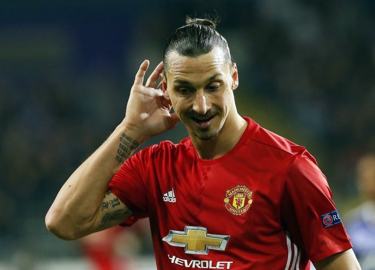 Manchester United, Ibrahimovic ile yeniden anlaştı