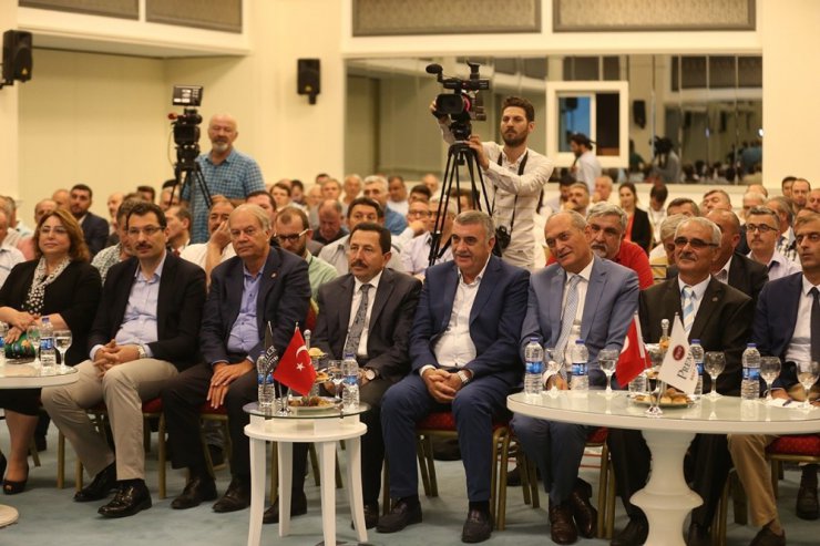 Başkan Toçoğlu çıraklık anma konferansına katıldı