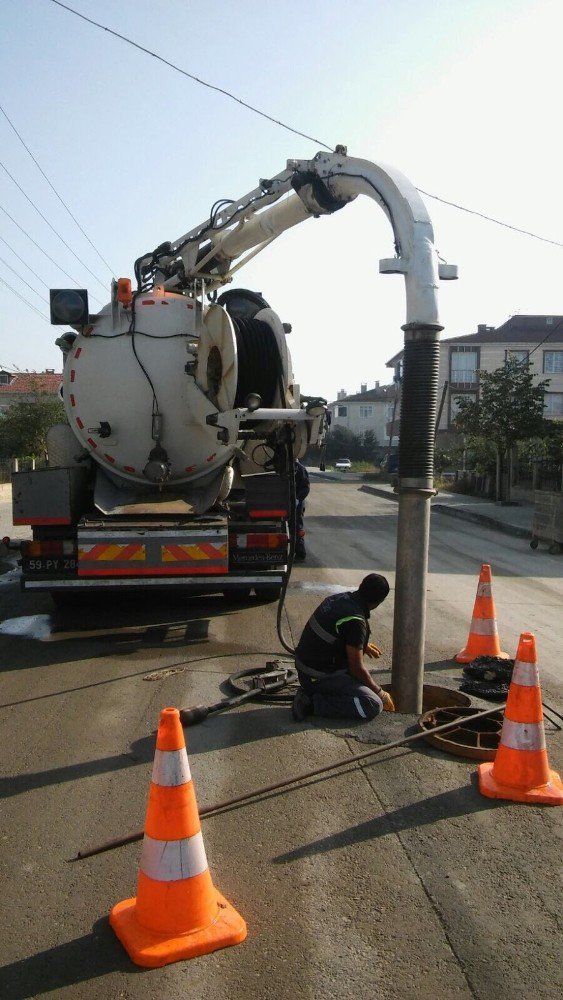 TESKİ Ergene’deki çalışmalarını sürdürüyor.