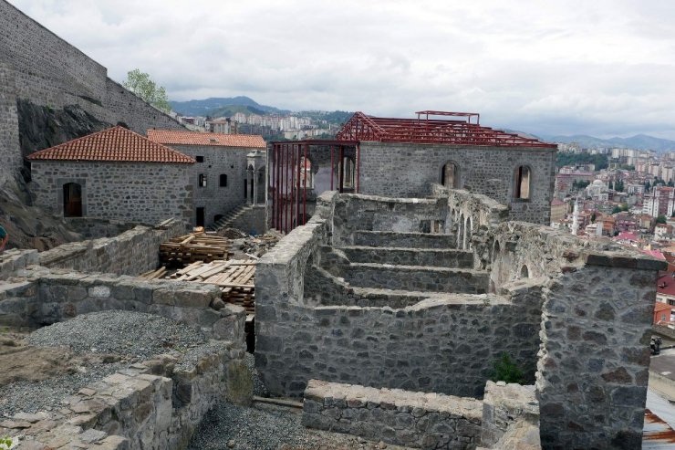 Kızlar Manastırı restorasyonu tamamlanma aşamasına geldi