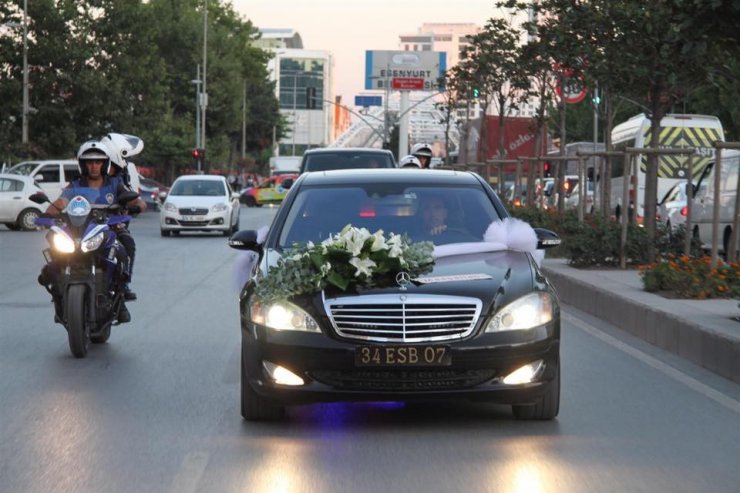 Ömer Halisdemir’in yeğenine makam arabası jesti