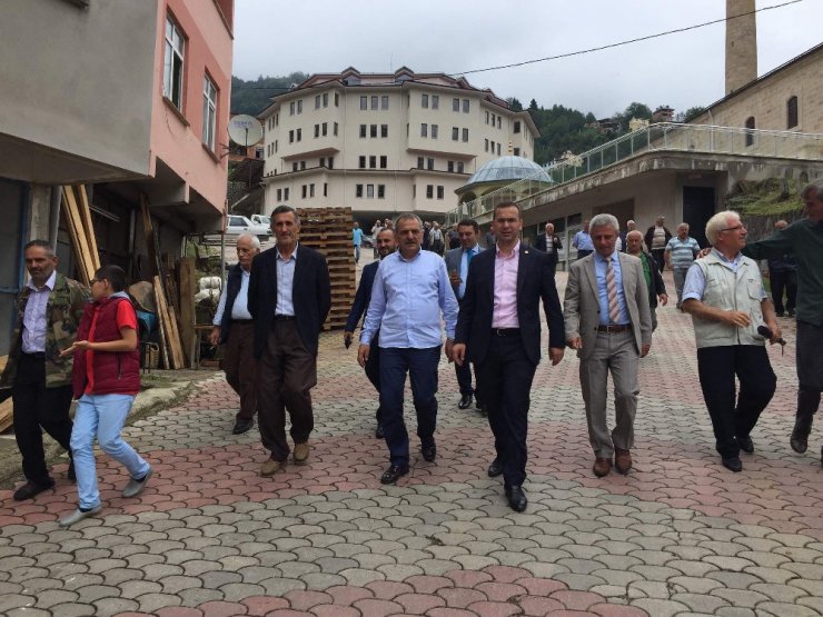 Ak Parti Trabzon Milletvekili Salih Cora ilçe ziyaretlerine devam ediyor