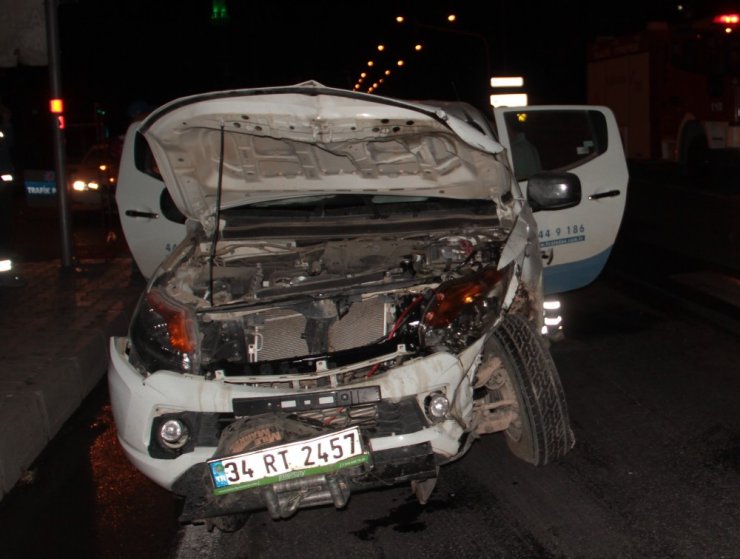 Elazığ’da trafik kazası: 3 yaralı