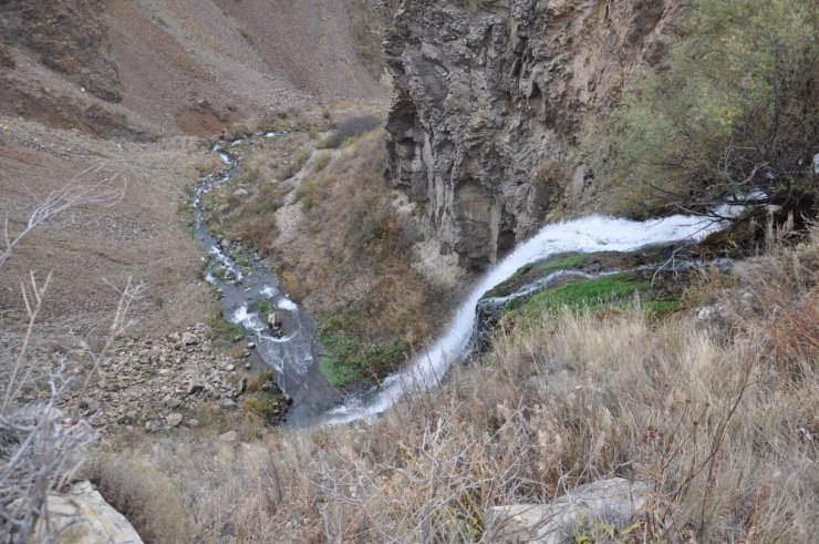 Susuz şelalesi Kars turizmine kazandırılacak