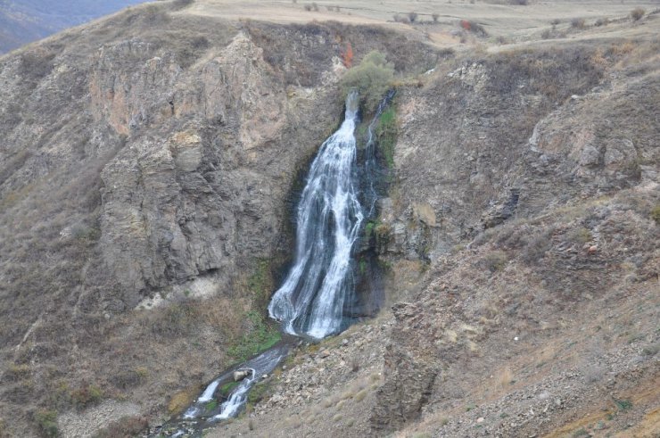 Susuz şelalesi Kars turizmine kazandırılacak