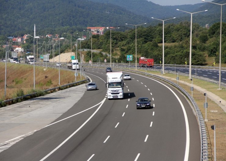 TEM otoyolu İstanbul istikameti açıldı