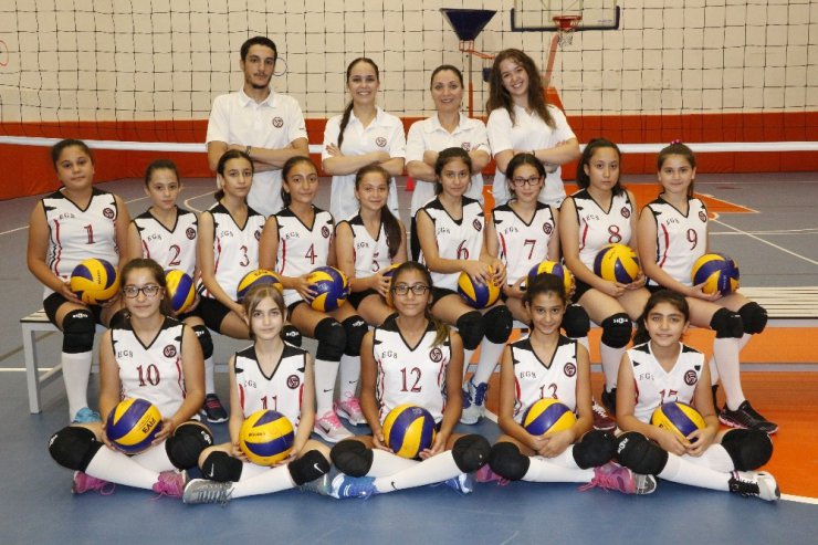 Eryaman Gençlik Spor Kulübü’nden Başkent’in voleybol ve basketbol altyapısına büyük katkı