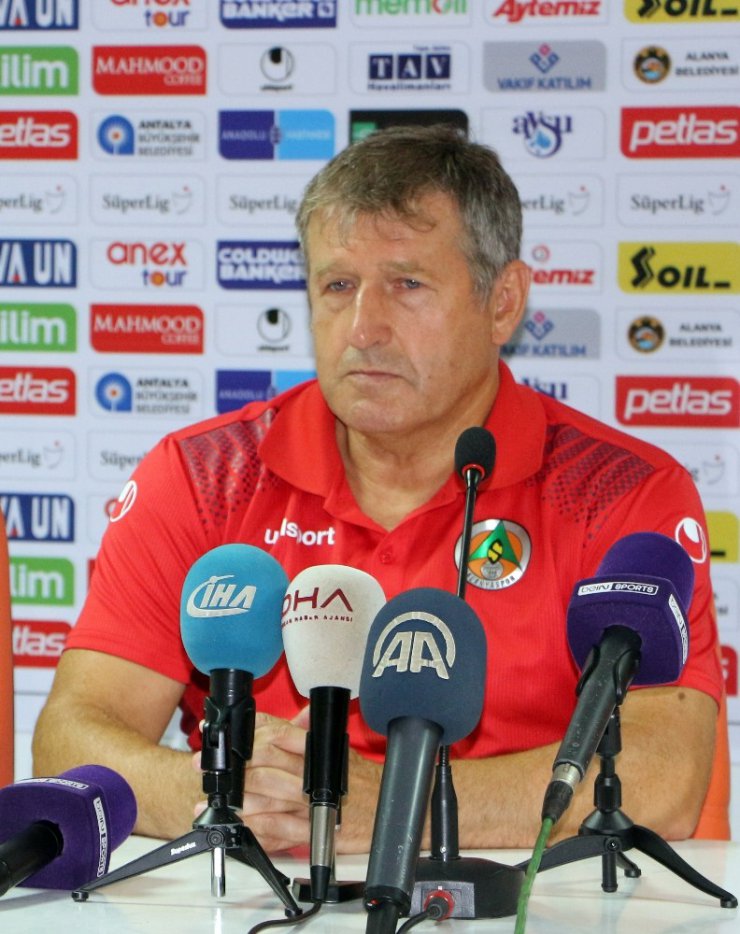 Safet Susic: “Hedefimiz maçtan önce 3 puanla ayrılmaktı”