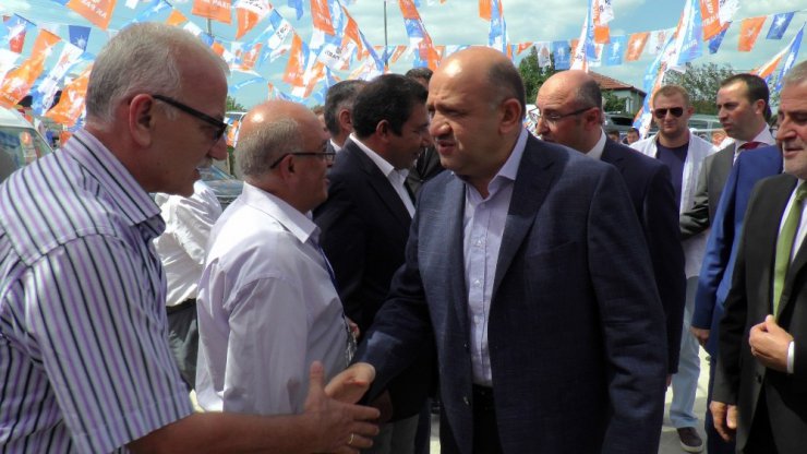 Fikri Işık: “Bir bayrak değişimi olacak ama dava aşkımız hiç azalmayacak”