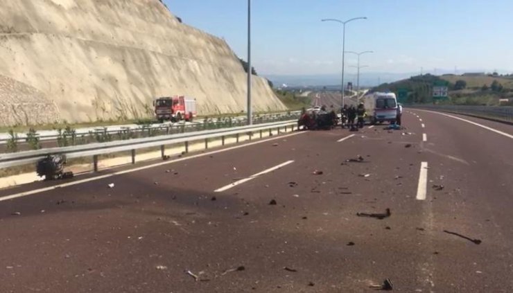 Otobanda trafik kazası: 1 ölü, 4 yaralı