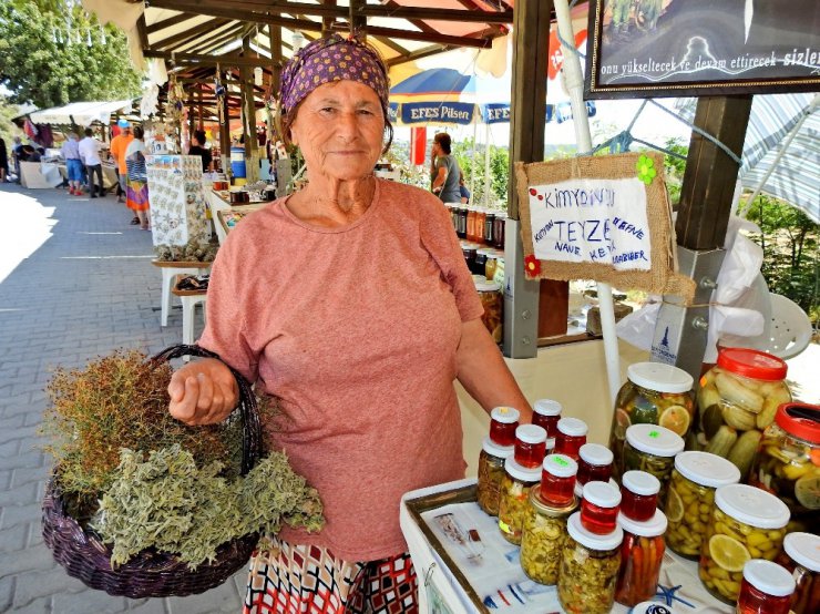 Ildır, festivalle renklendi