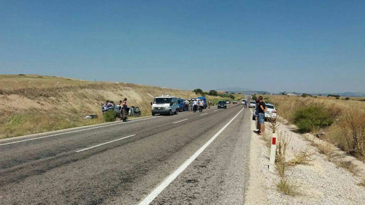 Manisa’da düğün konvoyunda kaza: 1 ölü, 5 yaralı