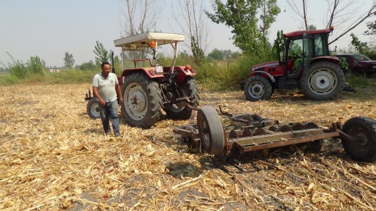 Çukurovalı çiftçi: "Anız yakmak istemiyoruz ama maliyetler çok yüksek"