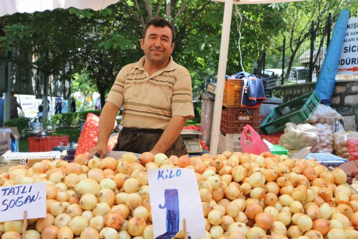 Bayram öncesi soğan ve sarımsak satışları arttı