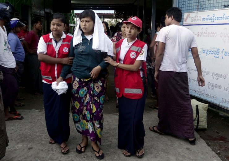 Arakan’da katliam sürüyor