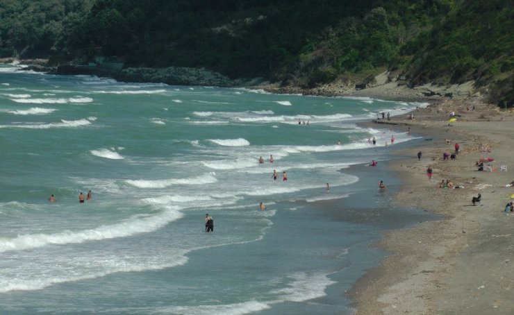 Batı Karadeniz’de poyraz fırtınası