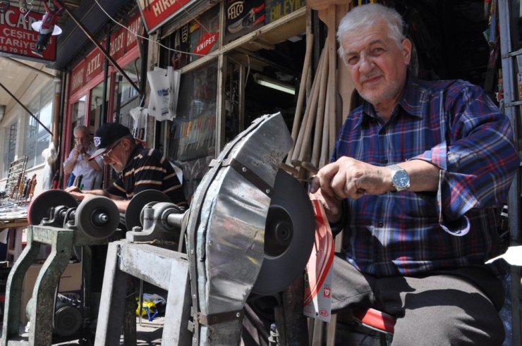 Bıçakçılarda bayram yoğunluğu