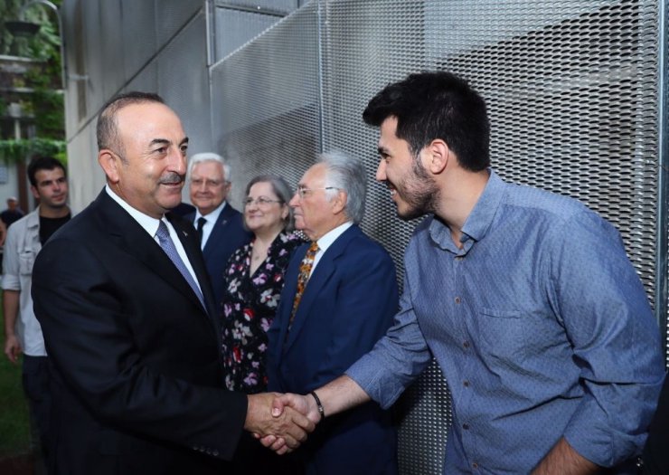 Bakan Çavuşoğlu, Milano Başkonsolosluğunun açılışını yaptı