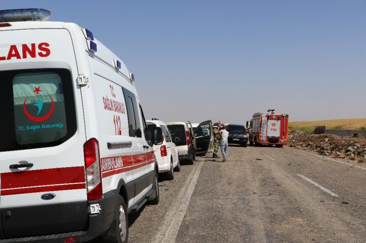 Diyarbakır’da askeri aracın geçişinde patlama: 2 şehit