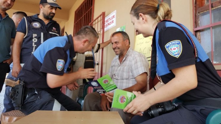 Polisten Kurbanlık satanlara sahte para uyarısı