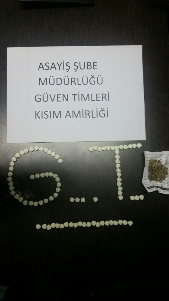 Erzurum’da 1 kilo 313 gram esrar, 88 adet extasy hap ele geçirildi