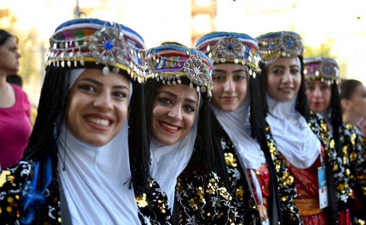 Kepez’de uluslararası folklor şöleni