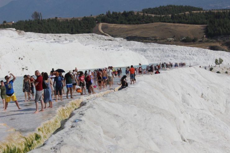 Pamukkale’de Kurban Bayramı bereketi