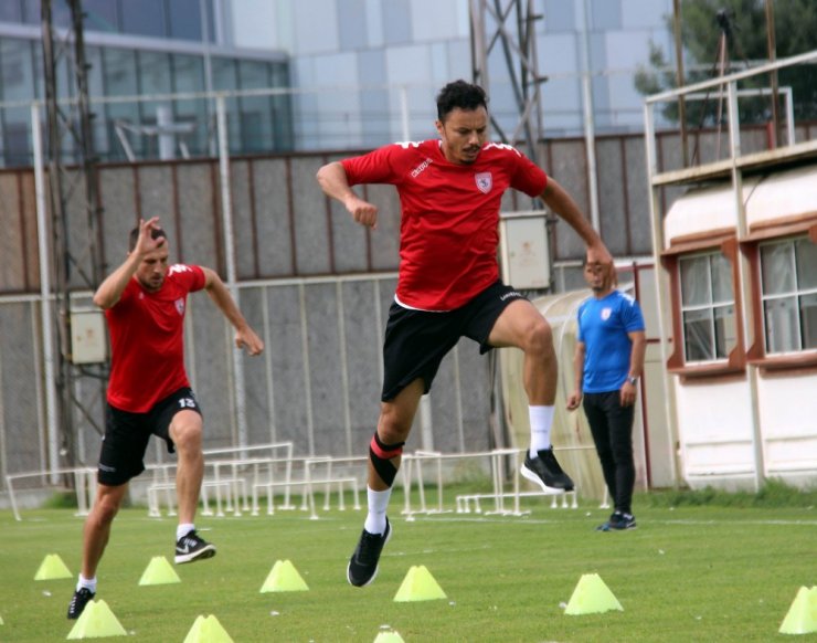 Fildişili oyuncu Angan’ın, hedefi bu sezon 20 gol