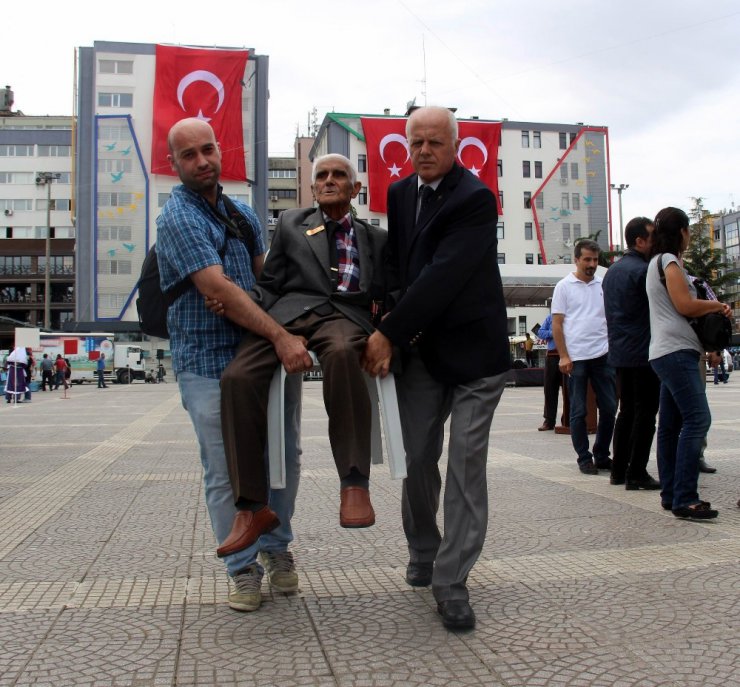 Zafer Bayramı kutlamasına Kore gazisi damga vurdu