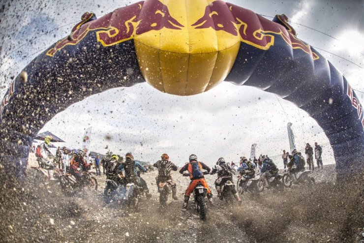 Adrenalin dolu Red Bull Sea To Sky’a 1 ay kaldı