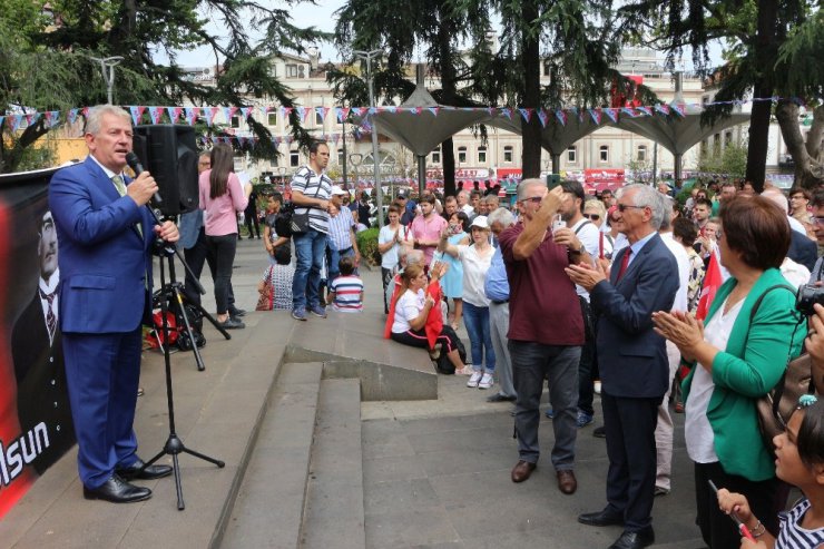 CHP’den Trabzon’da 30 Ağustos kutlaması