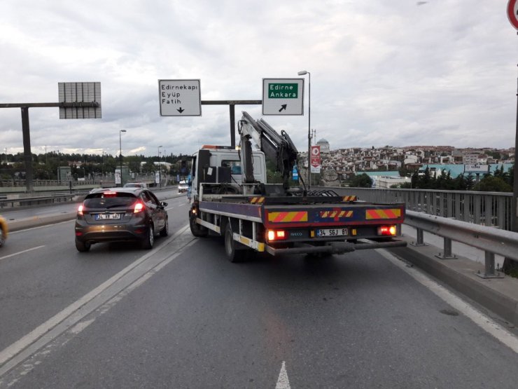 İstanbul’da bazı yollar trafiğe kapatıldı