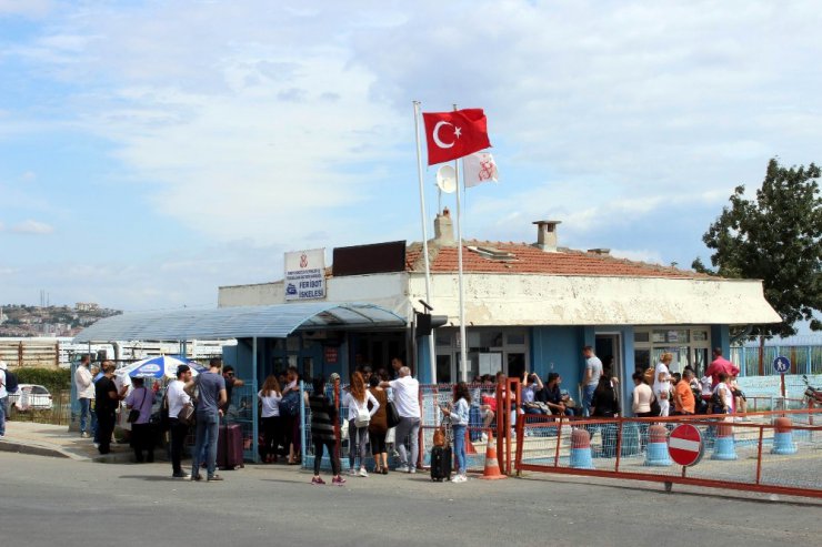 Tekirdağ’da tatilci kuyruğu