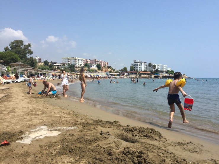 Mersin sahillerinde bayram tatili hareketliliği